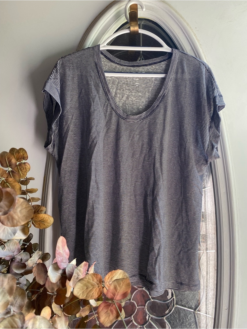 LOFT Linen Tee - Sz M